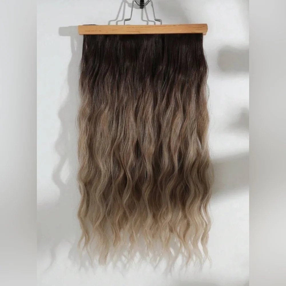 22 Inch Balayage Brown & Blonde Clip in Curly Hair Extensions Set - human blend
